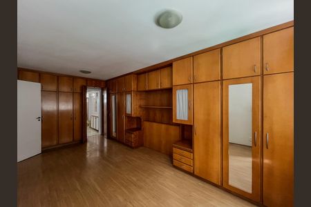 Apartamento à venda com 170m², 4 quartos e 3 vagasSuíte