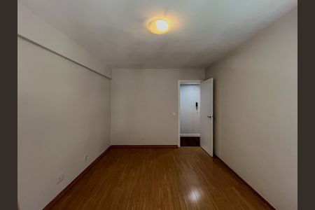 Apartamento à venda com 170m², 4 quartos e 3 vagasQuarto 3