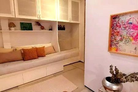 Apartamento à venda com 100m², 2 quartos e sem vaga