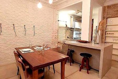 Apartamento à venda com 100m², 2 quartos e sem vaga