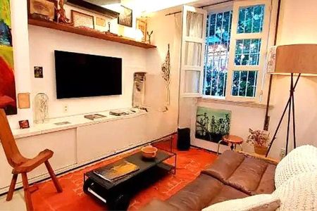 Apartamento à venda com 100m², 2 quartos e sem vaga