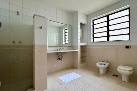 Apartamento à venda com 445m², 7 quartos e 1 vagaBanheiro da Suíte 2