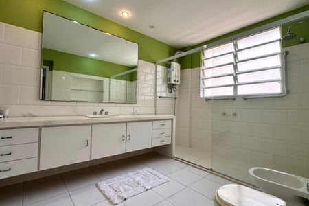 Apartamento à venda com 445m², 7 quartos e 1 vagaBanheiro da Suíte 1