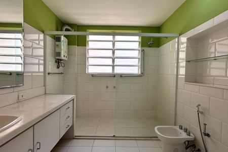 Apartamento à venda com 445m², 7 quartos e 1 vagaBanheiro da Suíte 1
