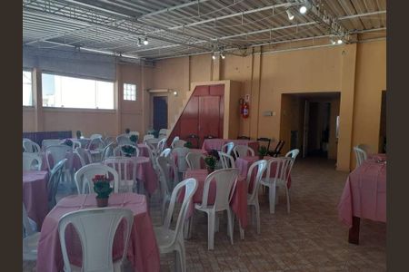 Apartamento à venda com 84m², 2 quartos e sem vaga