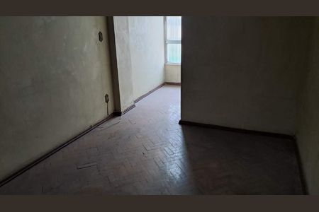 Apartamento à venda com 84m², 2 quartos e sem vaga