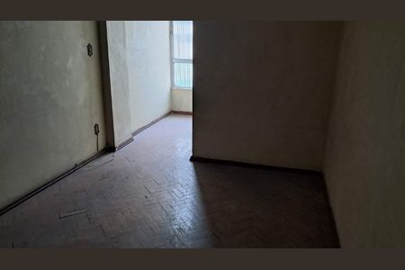 Apartamento à venda com 84m², 2 quartos e sem vaga