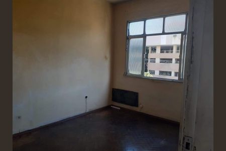 Apartamento à venda com 84m², 2 quartos e sem vaga