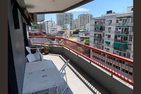 Apartamento para alugar com 90m², 2 quartos e 1 vaga