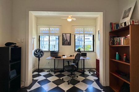 Apartamento à venda com 226m², 4 quartos e 1 vagaQuarto 2