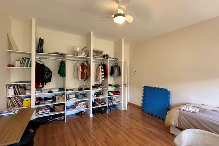 Apartamento à venda com 226m², 4 quartos e 1 vagaQuarto 1