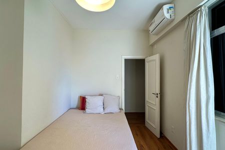 Apartamento à venda com 226m², 4 quartos e 1 vagaSuíte 1