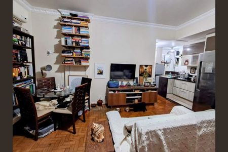 Apartamento à venda com 48m², 1 quarto e sem vaga