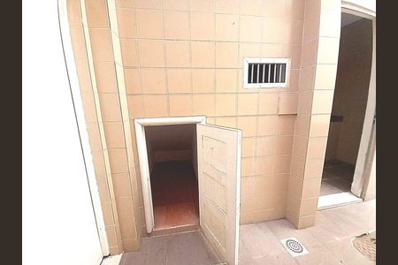 Casa à venda com 111m², 3 quartos e 2 vagas