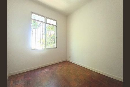 Casa à venda com 111m², 3 quartos e 2 vagas