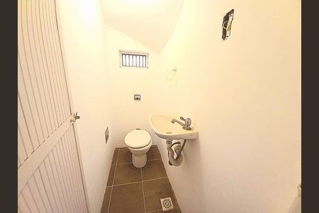 Casa à venda com 111m², 3 quartos e 2 vagas