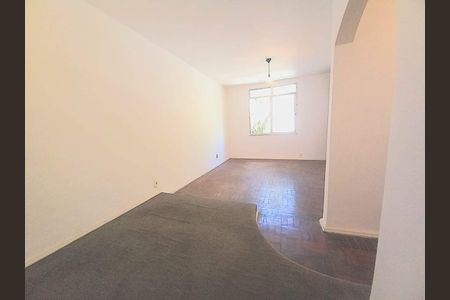 Casa à venda com 111m², 3 quartos e 2 vagas