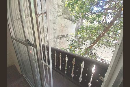 Casa à venda com 111m², 3 quartos e 2 vagas