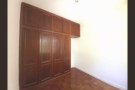 Casa à venda com 111m², 3 quartos e 2 vagas