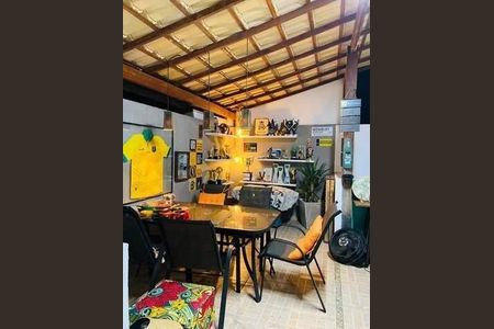 Casa à venda com 200m², 3 quartos e 1 vaga