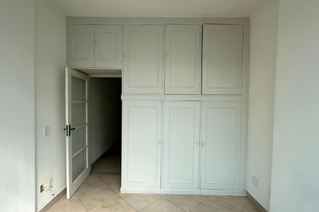 Apartamento à venda com 40m², 1 quarto e sem vagaQuarto