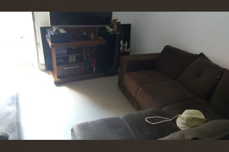 Casa à venda com 120m², 1 quarto e sem vaga