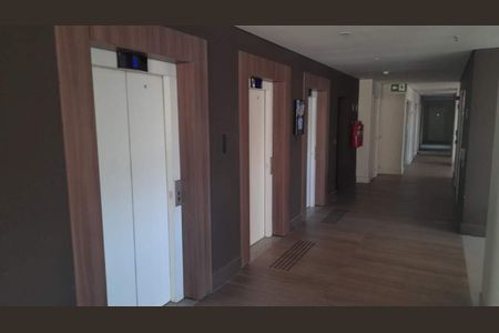 Apartamento à venda com 47m², 1 quarto e sem vaga