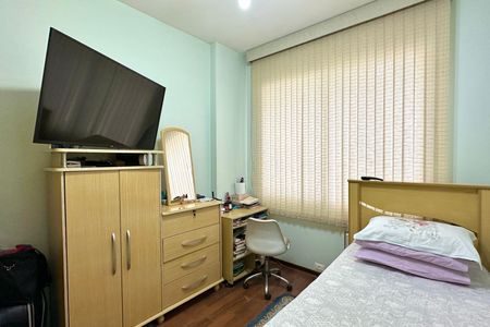 Apartamento à venda com 92m², 2 quartos e 2 vagasQuarto