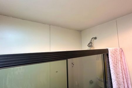 Apartamento à venda com 92m², 2 quartos e 2 vagasBanheiro Social