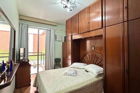 Apartamento à venda com 92m², 2 quartos e 2 vagasSuíte