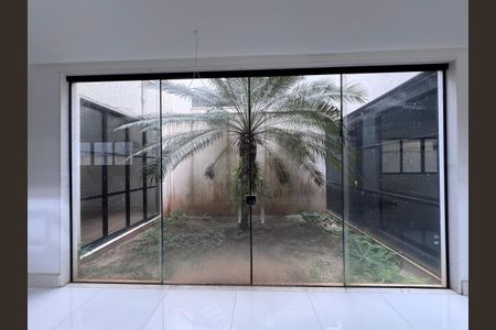 Sala de casa à venda com 4 quartos, 402m² em Barra da Tijuca, Rio de Janeiro