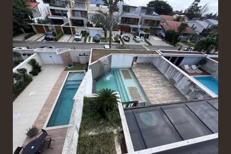 Casa à venda com 402m², 4 quartos e 4 vagasTerraço