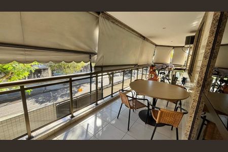 Apartamento à venda com 121m², 3 quartos e 2 vagas