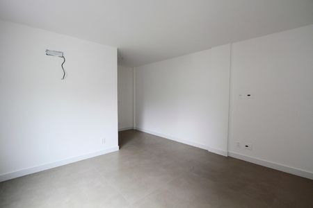 Apartamento à venda com 270m², 4 quartos e 3 vagasSuíte 3