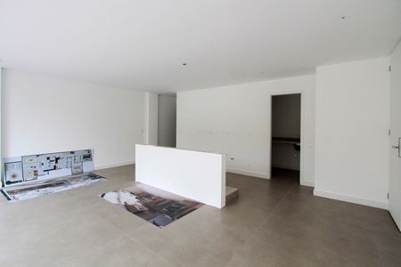 Apartamento à venda com 270m², 4 quartos e 3 vagasCozinha