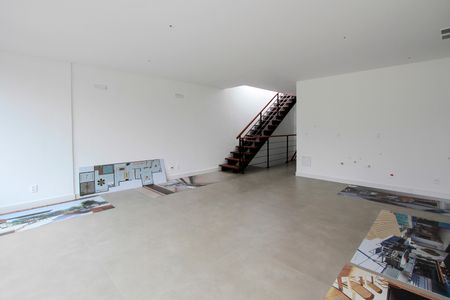 Apartamento à venda com 270m², 4 quartos e 3 vagasSala 