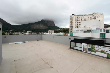 Apartamento à venda com 270m², 4 quartos e 3 vagasTerraço