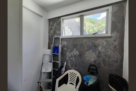 Casa de condomínio à venda com 206m², 4 quartos e 3 vagasQuarto de Serviço
