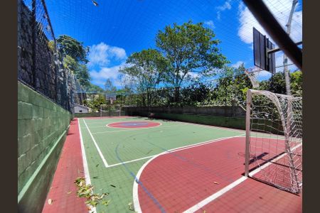 Casa de condomínio à venda com 206m², 4 quartos e 3 vagasÁrea Comum