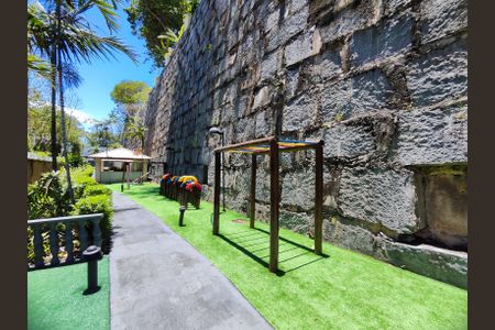 Casa de condomínio à venda com 206m², 4 quartos e 3 vagasÁrea Comum