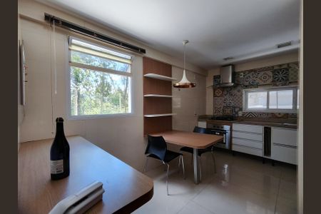 Casa de condomínio à venda com 206m², 4 quartos e 3 vagasCozinha