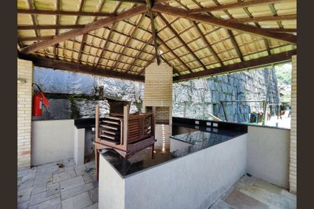 Casa de condomínio à venda com 206m², 4 quartos e 3 vagasÁrea Comum