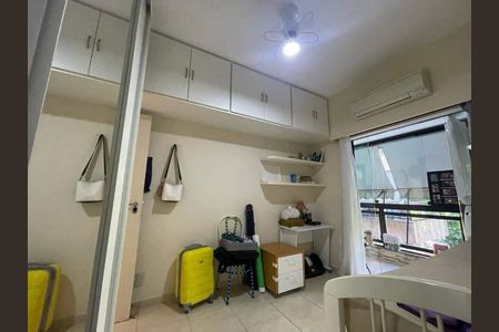 Apartamento à venda com 77m², 2 quartos e 1 vaga