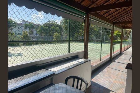 Apartamento à venda com 77m², 2 quartos e 1 vaga