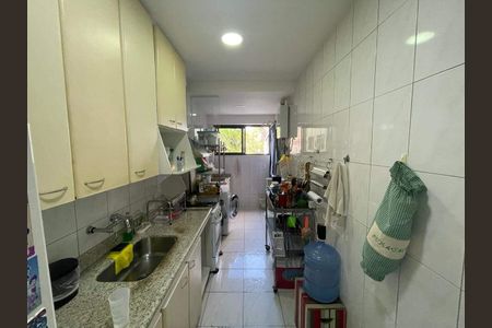 Apartamento à venda com 77m², 2 quartos e 1 vaga