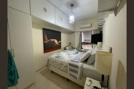 Apartamento à venda com 77m², 2 quartos e 1 vaga