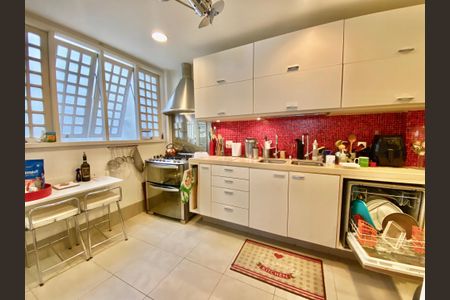 Apartamento à venda com 146m², 3 quartos e 1 vagaCozinha