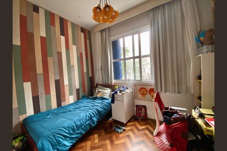 Apartamento à venda com 146m², 3 quartos e 1 vagaQuarto 2