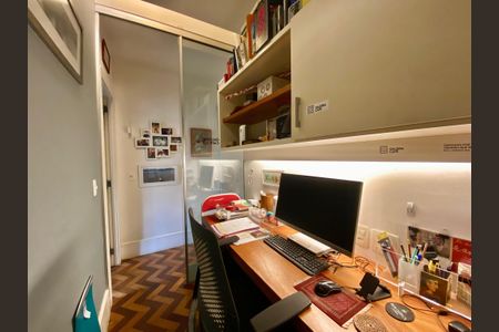 Apartamento à venda com 146m², 3 quartos e 1 vagaEscritório 1