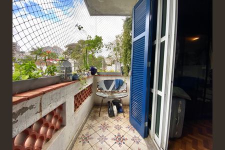 Apartamento à venda com 146m², 3 quartos e 1 vagaVaranda suíte